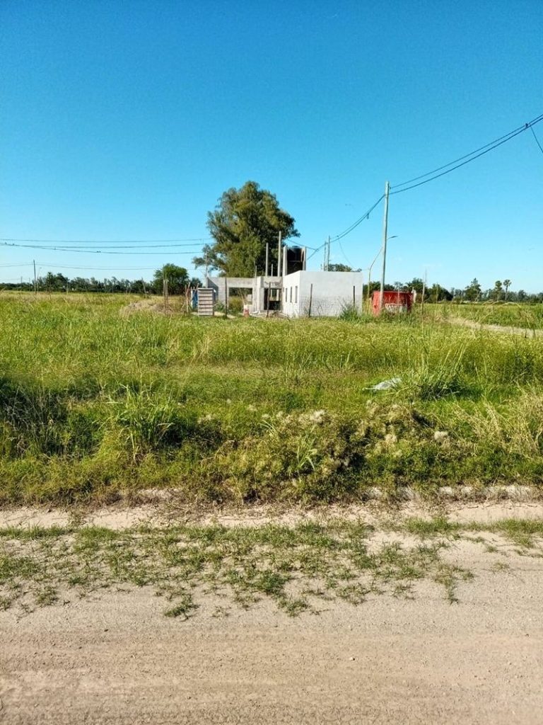 ¡SE VENDE LOTE EN NUEVA ITALIA!